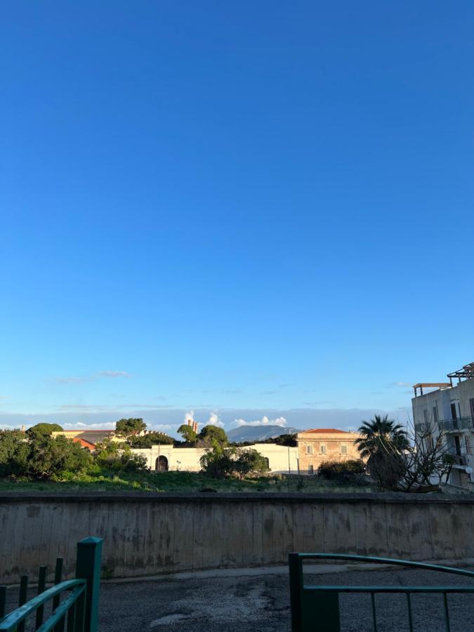 Egadi Apartments Favignana Buitenkant foto